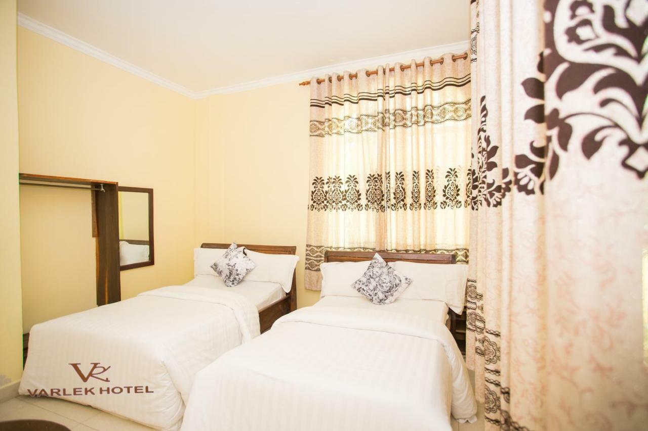 Varlek Hotel Dar es Salaam Zewnętrze zdjęcie