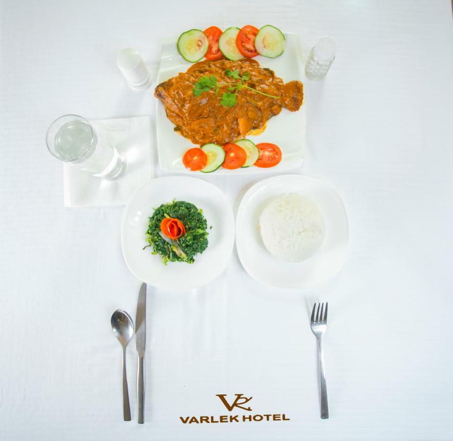 Varlek Hotel Dar es Salaam Zewnętrze zdjęcie