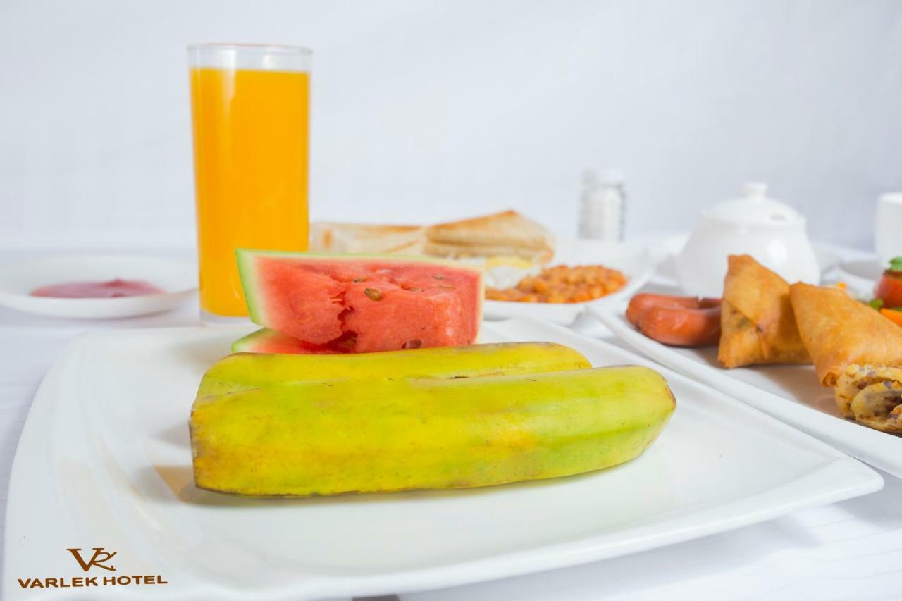 Varlek Hotel Dar es Salaam Zewnętrze zdjęcie
