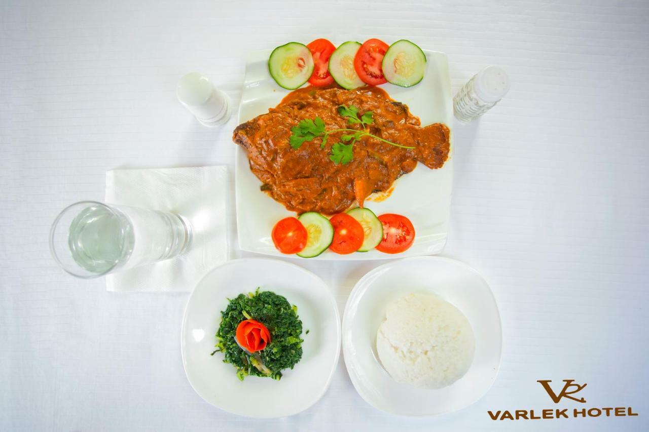 Varlek Hotel Dar es Salaam Zewnętrze zdjęcie